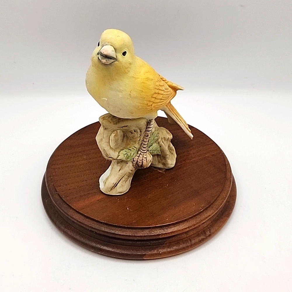 Vintage Lefton Canary Hand Painted Figurine on Stand